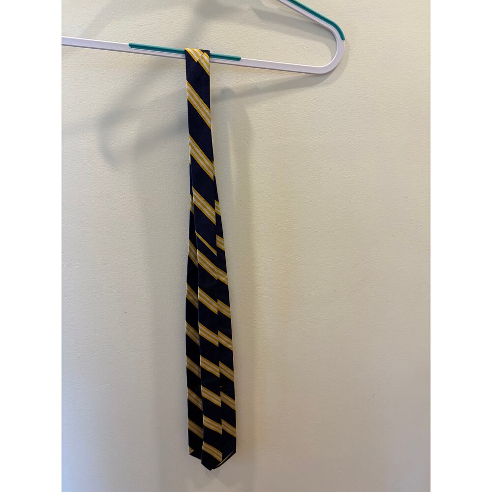 Brooks Brothers Makers Silk Repp Tie All Silk | Made in USA - Picture 3 of 4